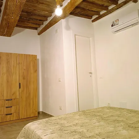 Roveto Holiday home *